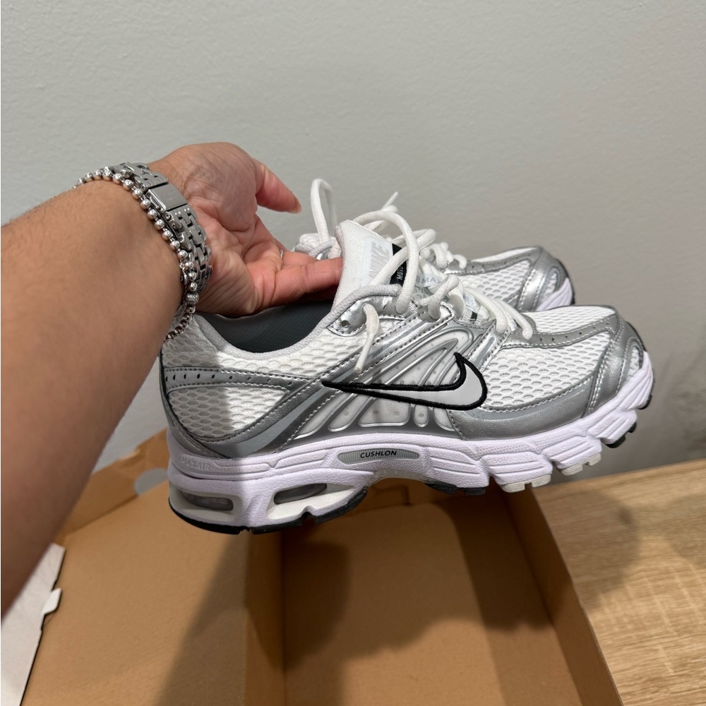 Nike Women's White and Silver Mesh Sneakers with Black Swoosh - Picture 2 of 9